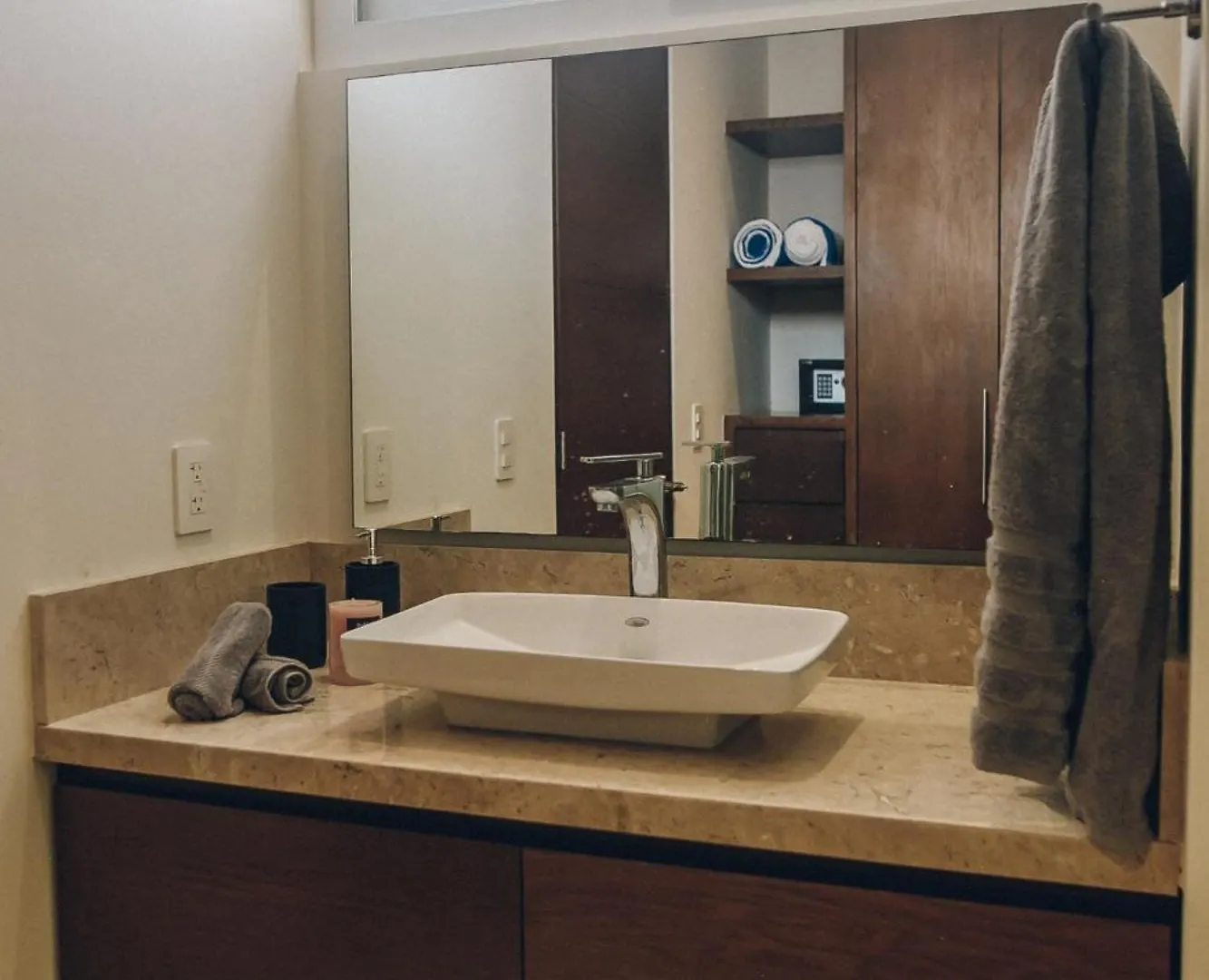 Brand New Studios And Apartments Puerto Aventuras