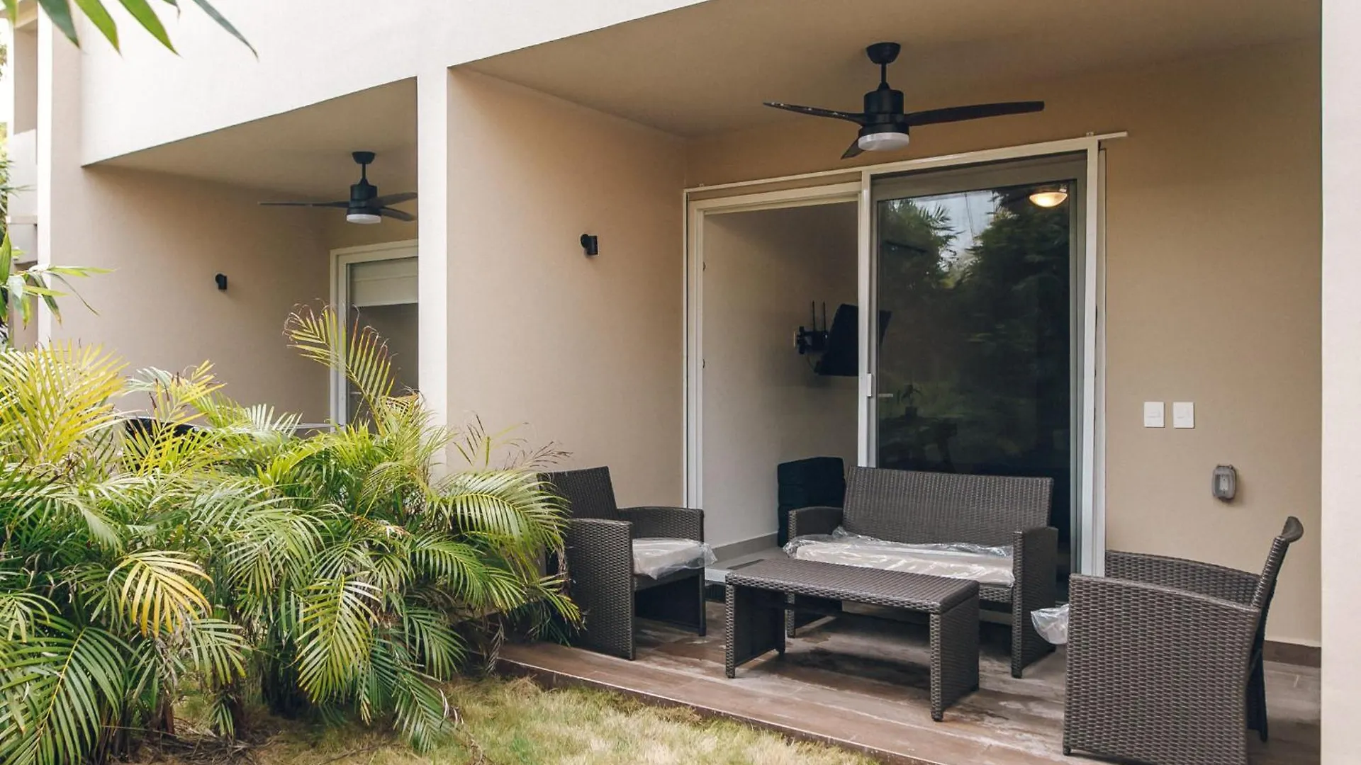 Brand New Studios And Apartments Puerto Aventuras 0*,